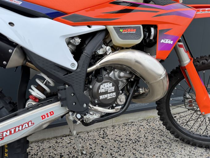 KTM KTM 150 EXC TBI 2024 4