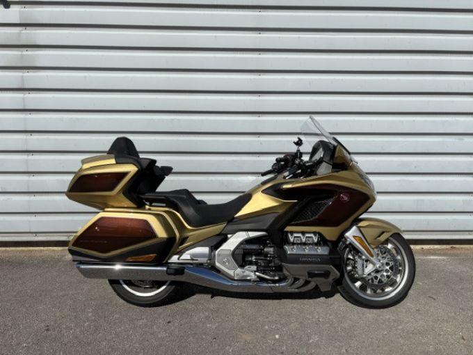 HONDA GoldWing Touring DCT Airbag 4