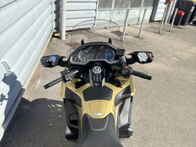 HONDA GoldWing Touring DCT Airbag 4