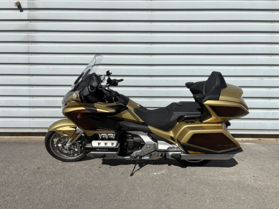 HONDA GoldWing Touring DCT Airbag 4