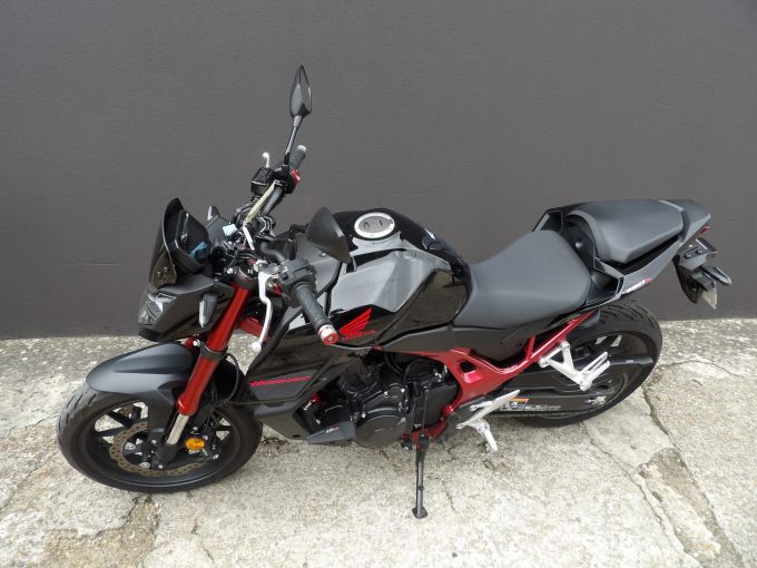 HONDA CB 750 HORNET 4