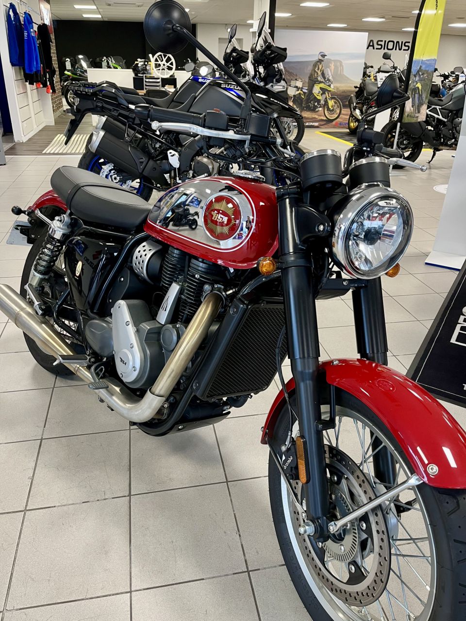 BSA GOLDSTAR 650 4