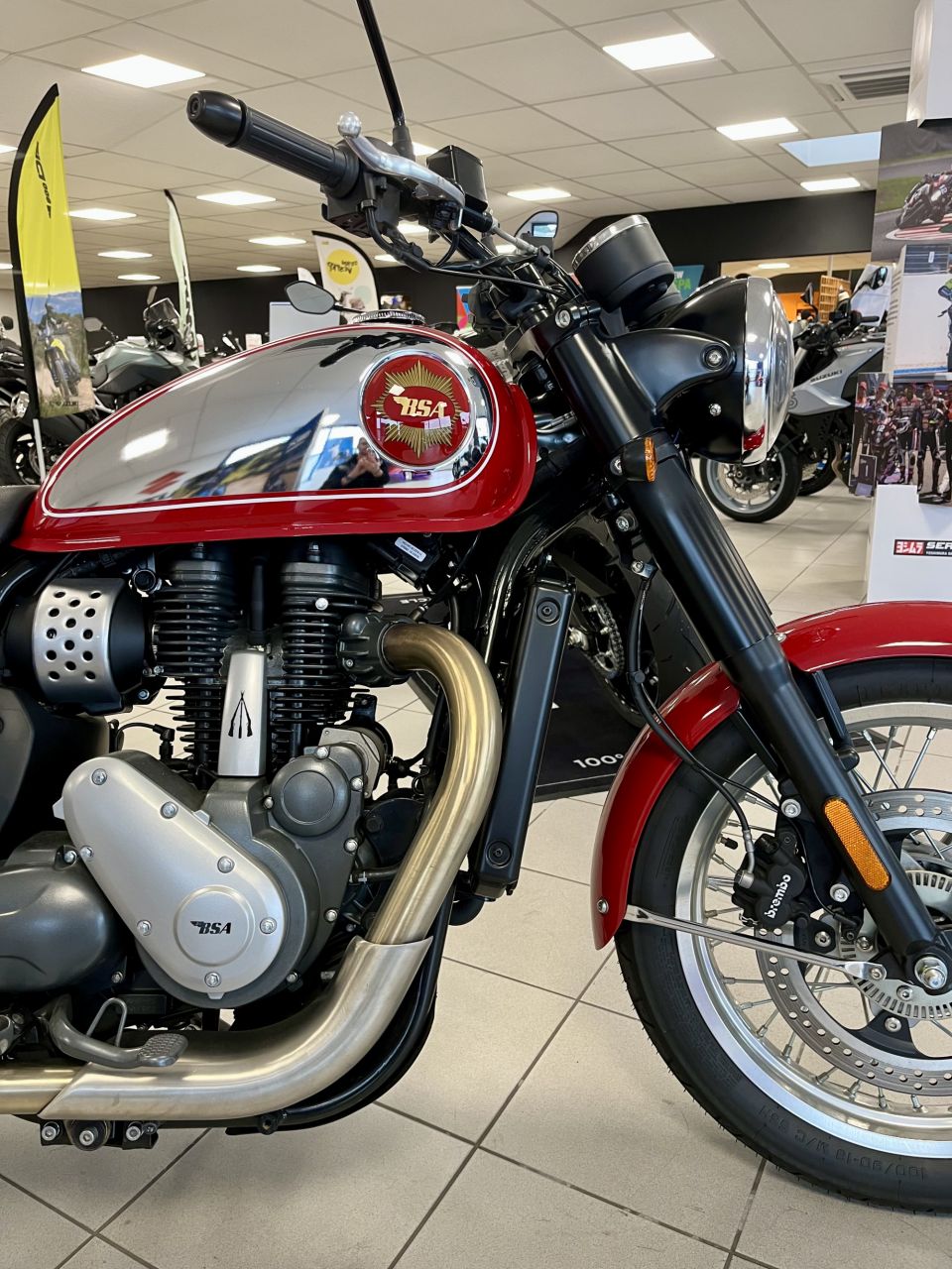 BSA GOLDSTAR 650 4