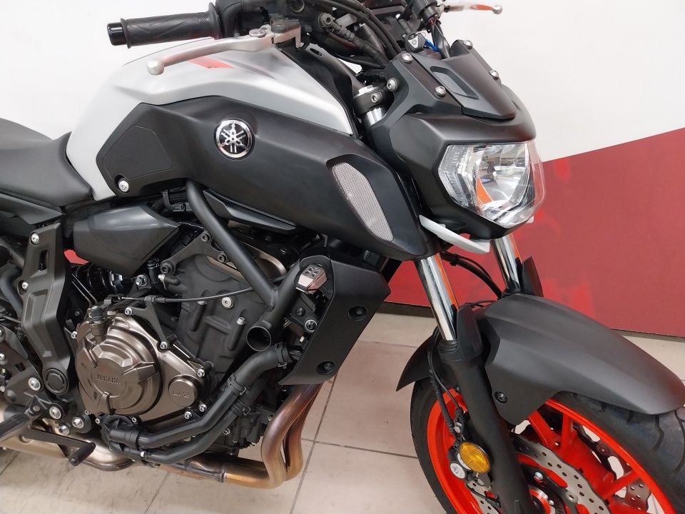 YAMAHA MT07 BRIDEE A2 4