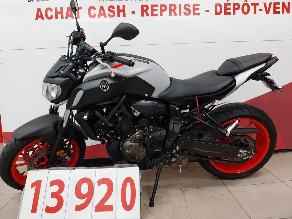 YAMAHA MT07 BRIDEE A2 4
