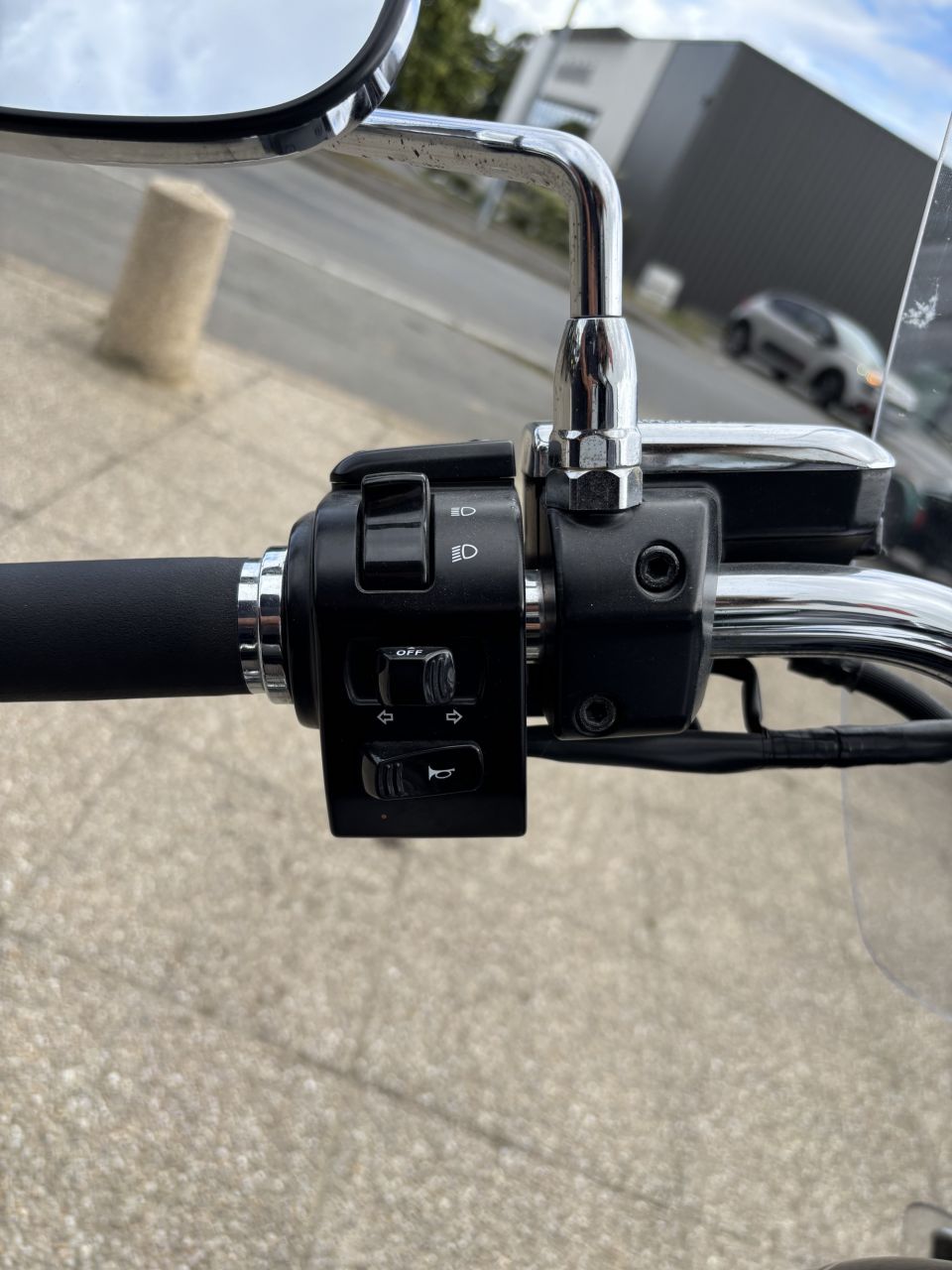 KAWASAKI VN 1700 TOURER 4