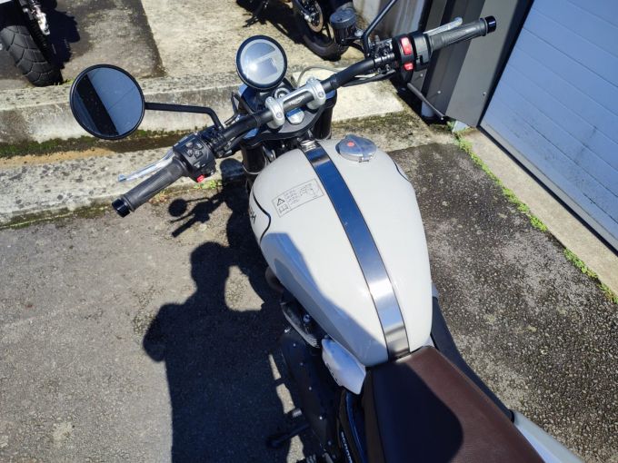 TRIUMPH SCRAMBLER 1200 4
