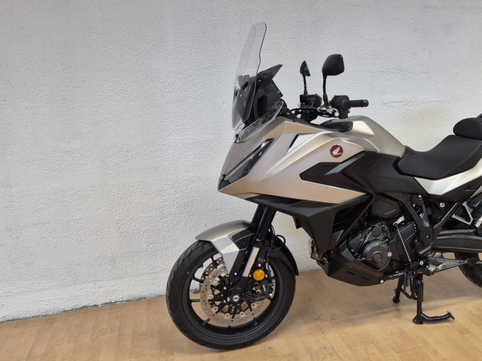 HONDA NT 1100 4