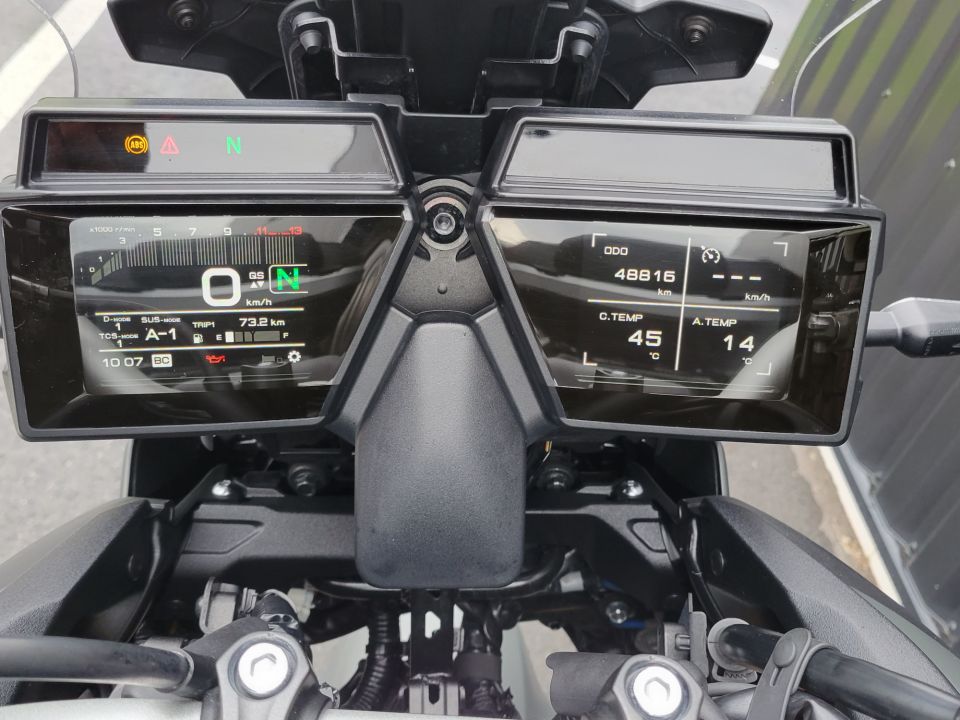 YAMAHA TRACER 9 GT 4