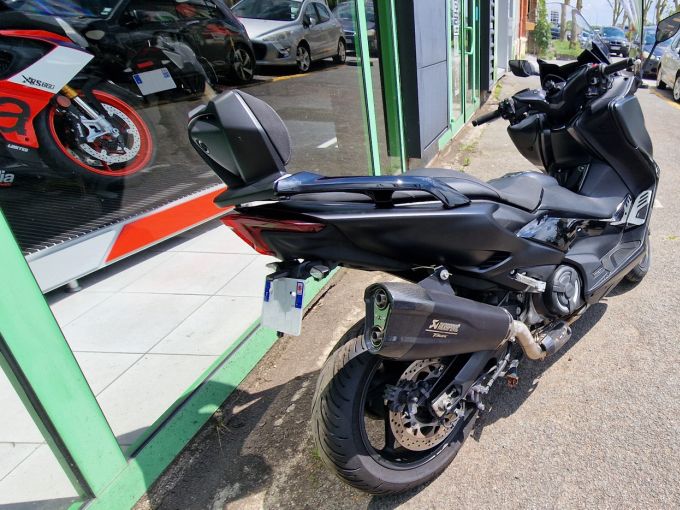 YAMAHA XP T-MAX 560 TECH MAX 4