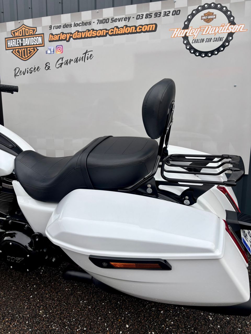 HARLEY-DAVIDSON TOURING STREET GLIDE 1923 4