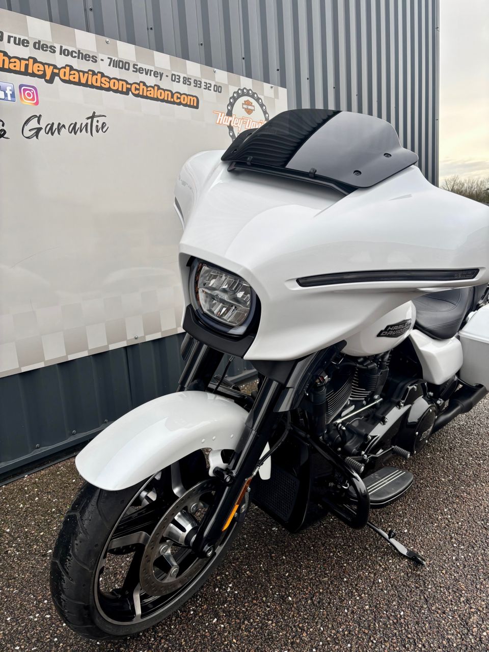 HARLEY-DAVIDSON TOURING STREET GLIDE 1923 4