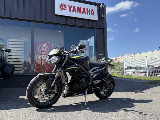 TRIUMPH STREET TRIPLE 765 RS 4