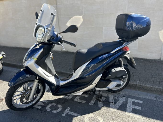 PIAGGIO MEDLEY 125 4