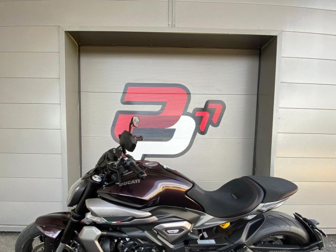 DUCATI XDIAVEL V4 4