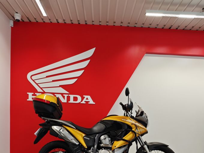HONDA XL 700 4