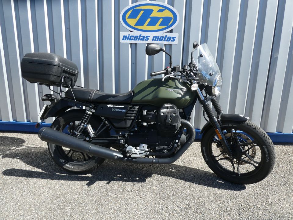 MOTO GUZZI V7 III STONE 750 4