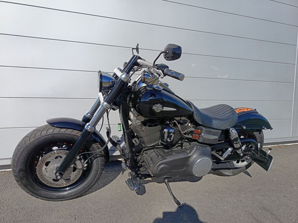 HARLEY-DAVIDSON DYNA FAT BOB 1690 4