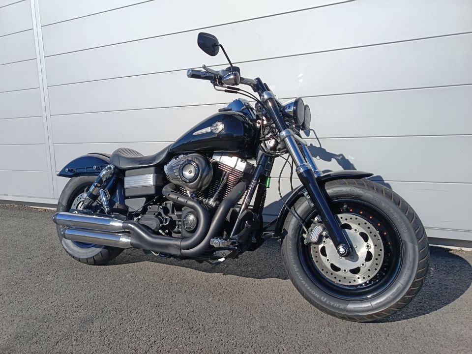 HARLEY-DAVIDSON DYNA FAT BOB 1690 4