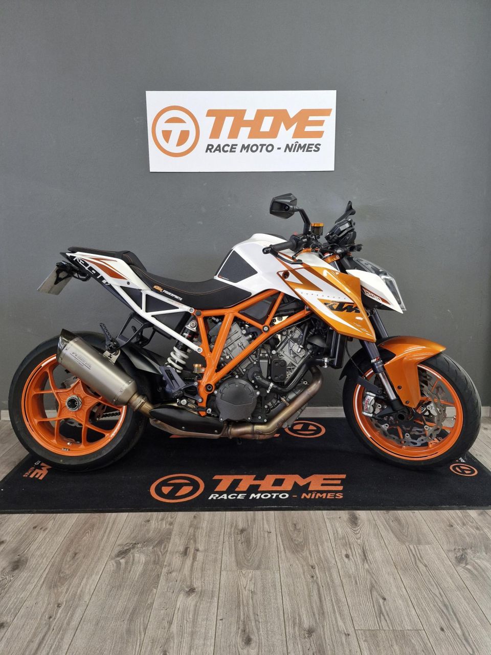 KTM 1290 SUPER DUKE R 4