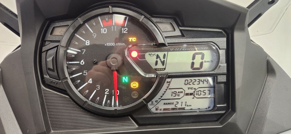 SUZUKI DL V-Strom 650 4