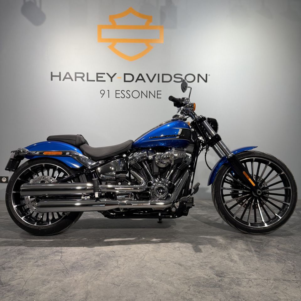 HARLEY-DAVIDSON SOFTAIL BREAKOUT 1923 4