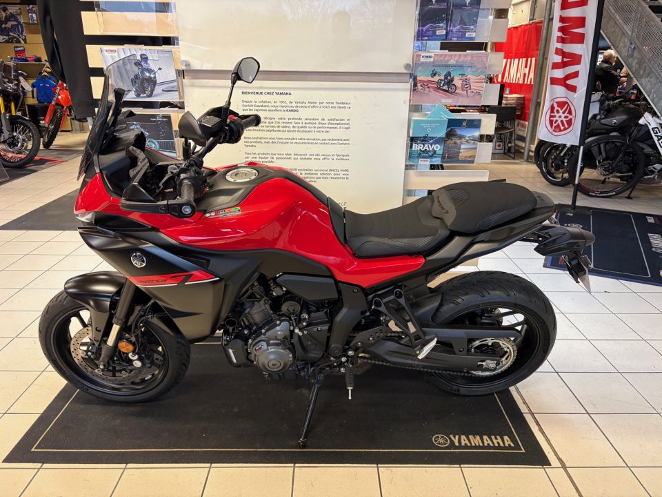 YAMAHA TRACER 7 35KW 4