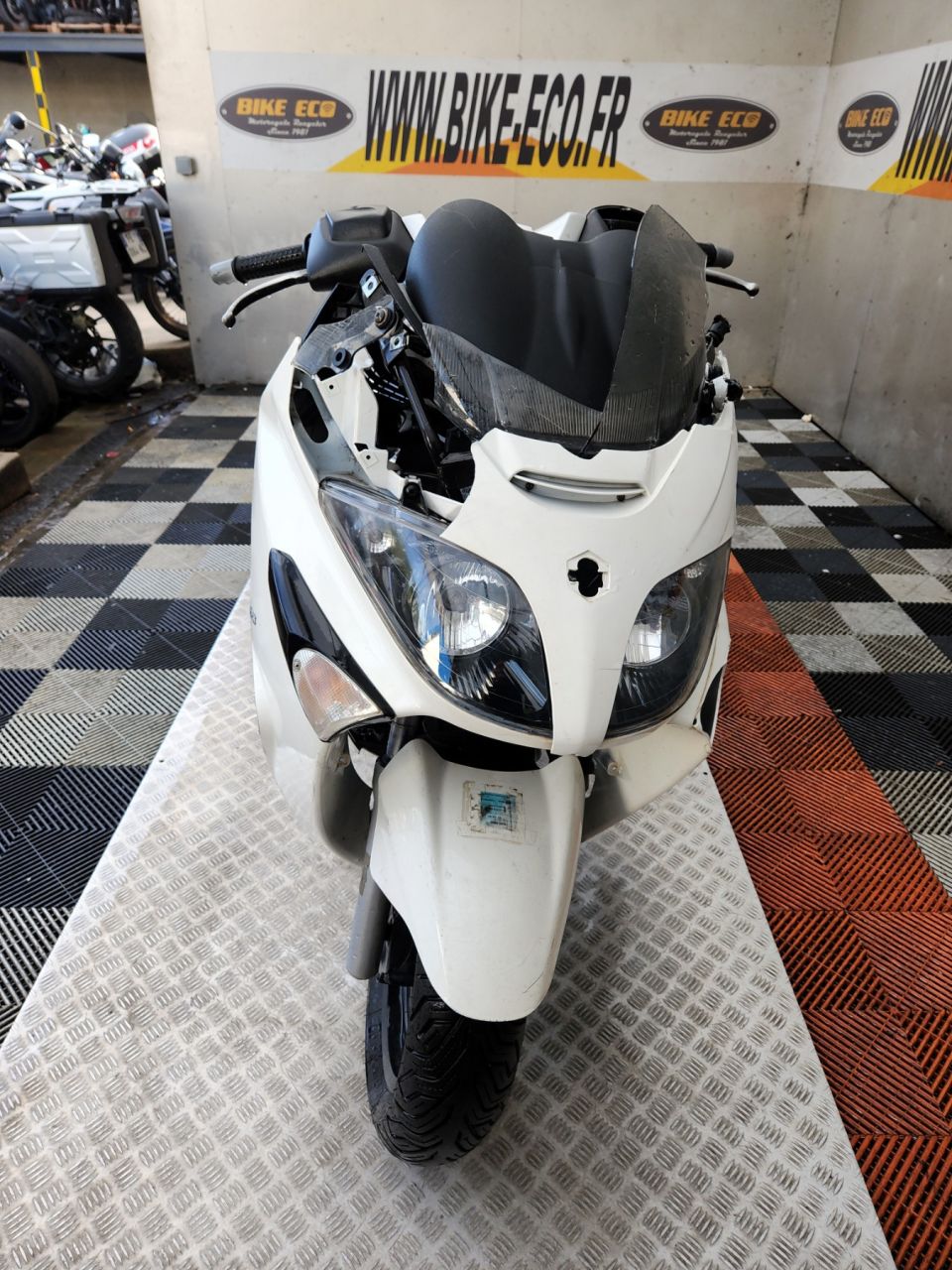 PIAGGIO XEVO 125 4