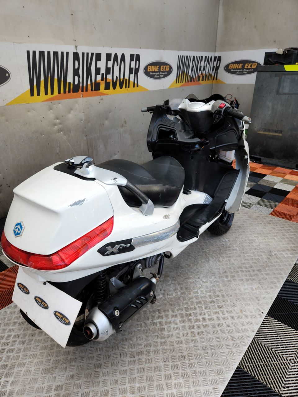 PIAGGIO XEVO 125 4