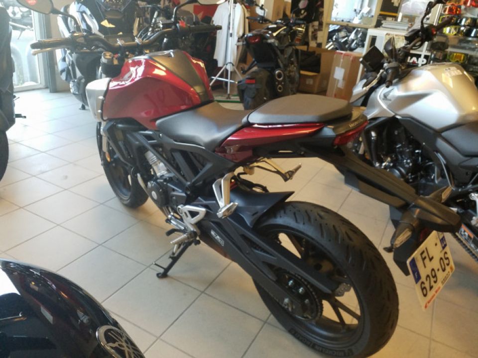 HONDA CB125R CB 125 R 4