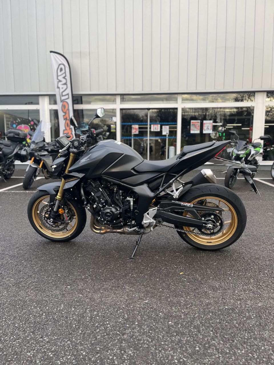 HONDA CB 1000 Hornet 4