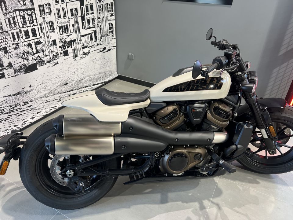 HARLEY-DAVIDSON SPORTSTER 1250 S 4