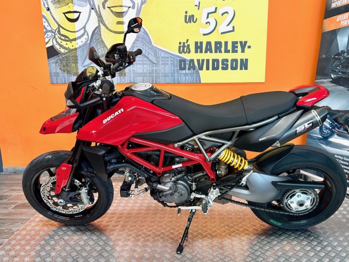 DUCATI HYPERMOTARD 4