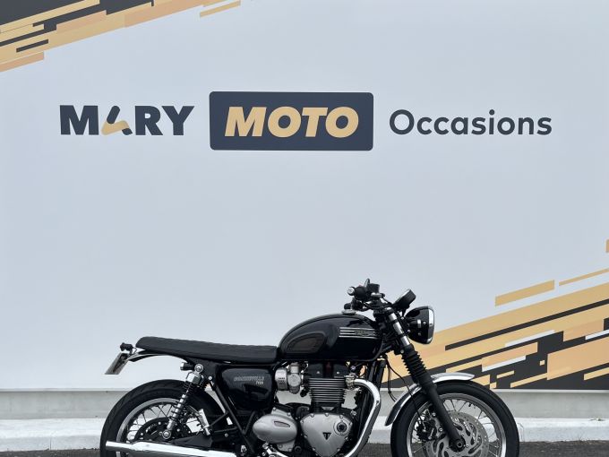 TRIUMPH BONNEVILLE T120 4