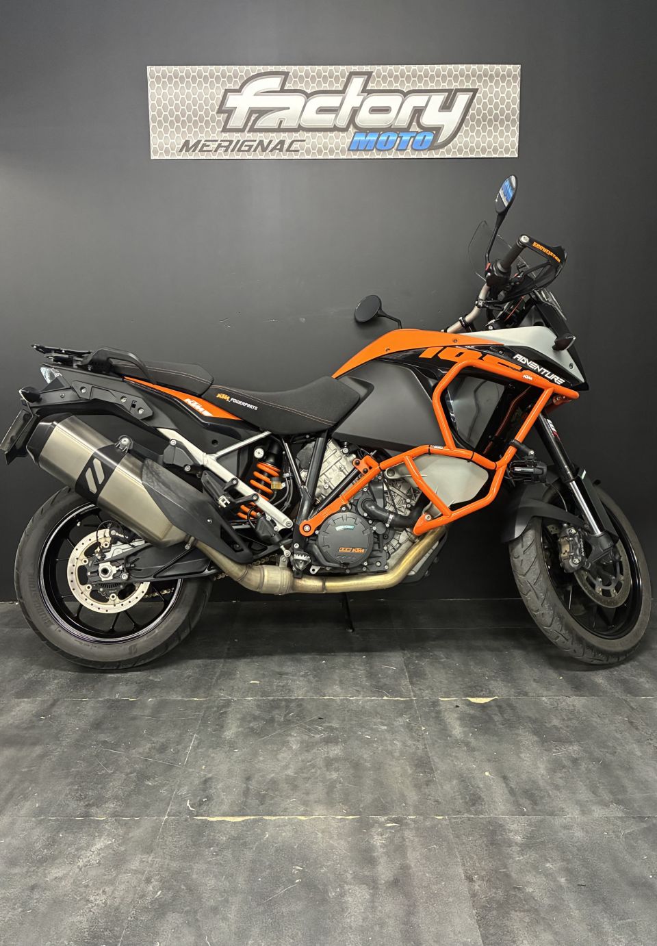 KTM 1050 ADVENTURE 4