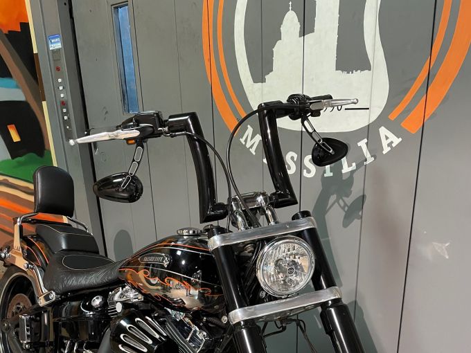 HARLEY-DAVIDSON SOFTAIL BREAKOUT 1690 4