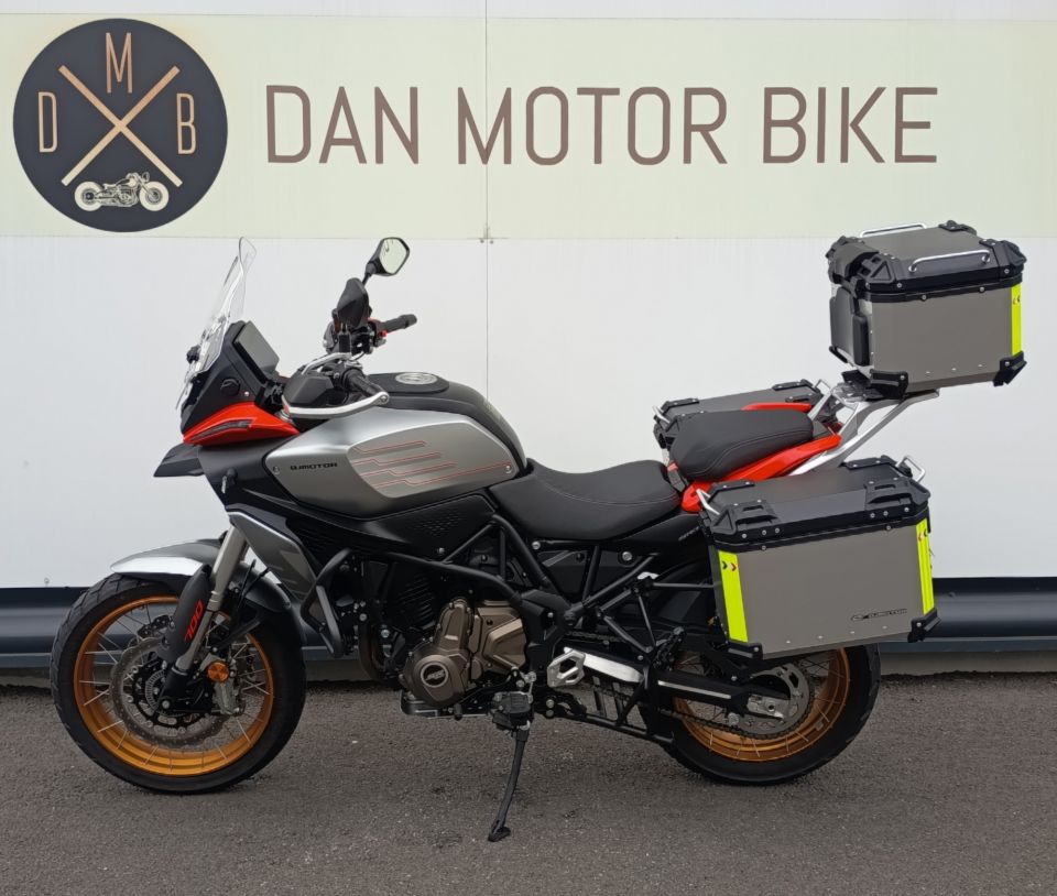 QJ MOTOR SRT 700 X 4