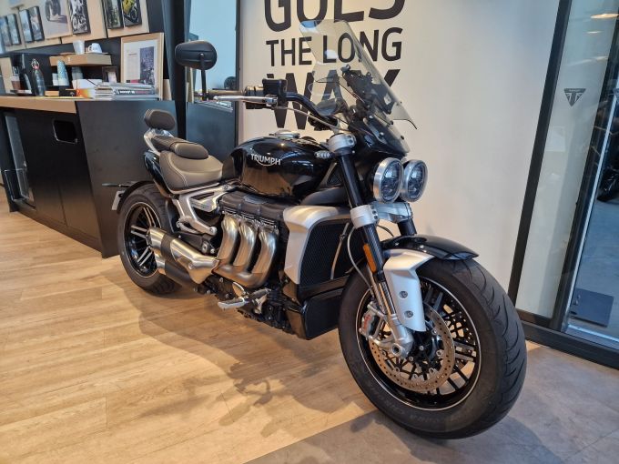 TRIUMPH ROCKET 3 GT 4