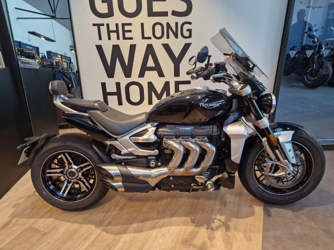 TRIUMPH ROCKET 3 GT 4