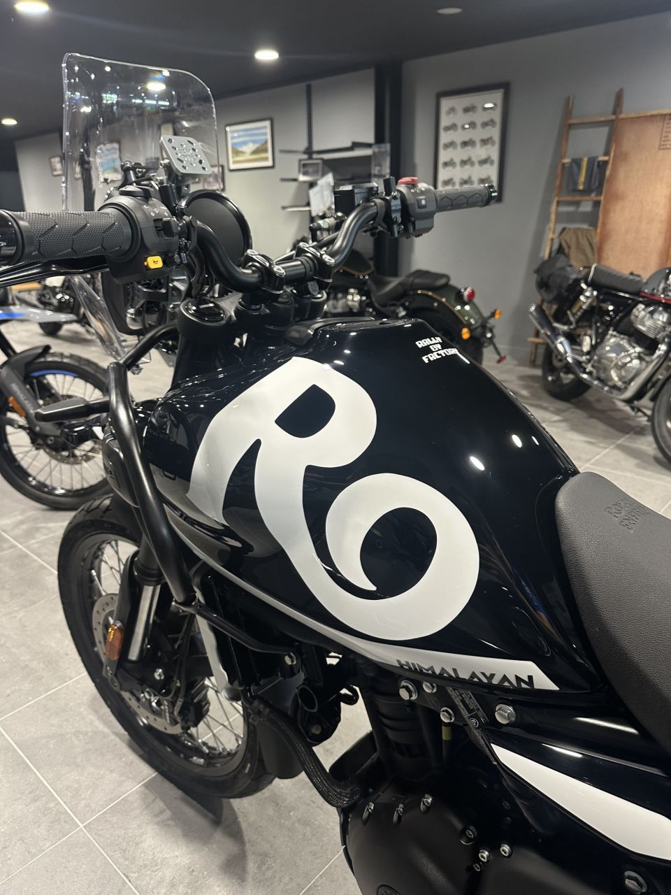 ROYAL ENFIELD HIMALAYAN 450 4