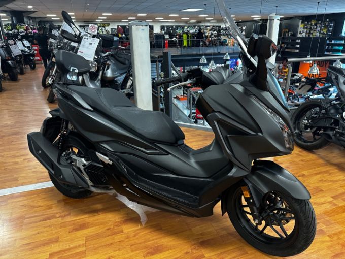 HONDA FORZA 125 ABS 4