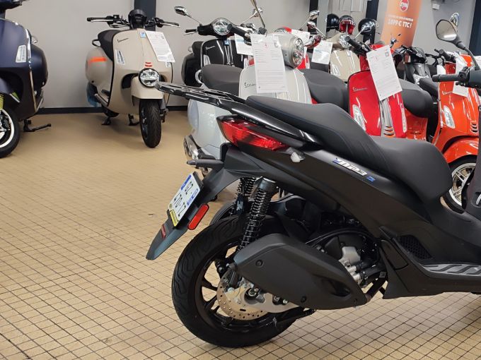 PIAGGIO MP3 310 HPE SPORT 4