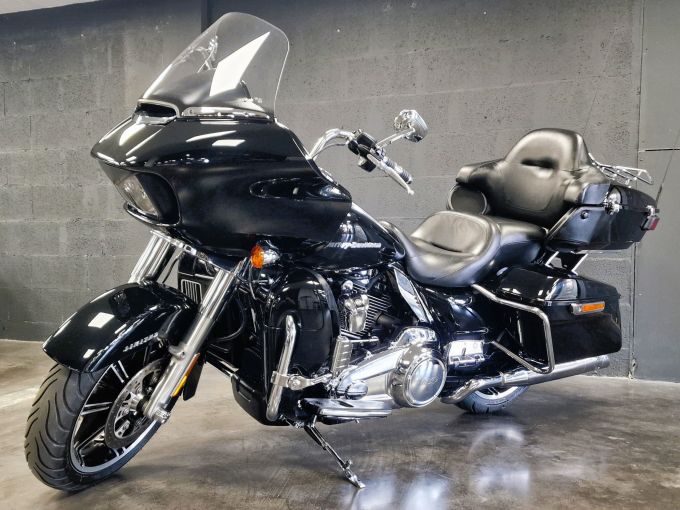 HARLEY-DAVIDSON TOURING ROAD GLIDE 1868 LIMITED 4