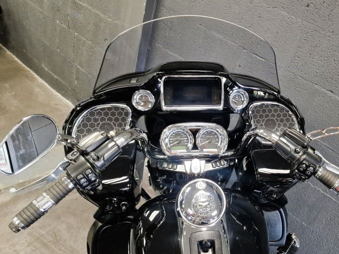 HARLEY-DAVIDSON TOURING ROAD GLIDE 1868 LIMITED 4