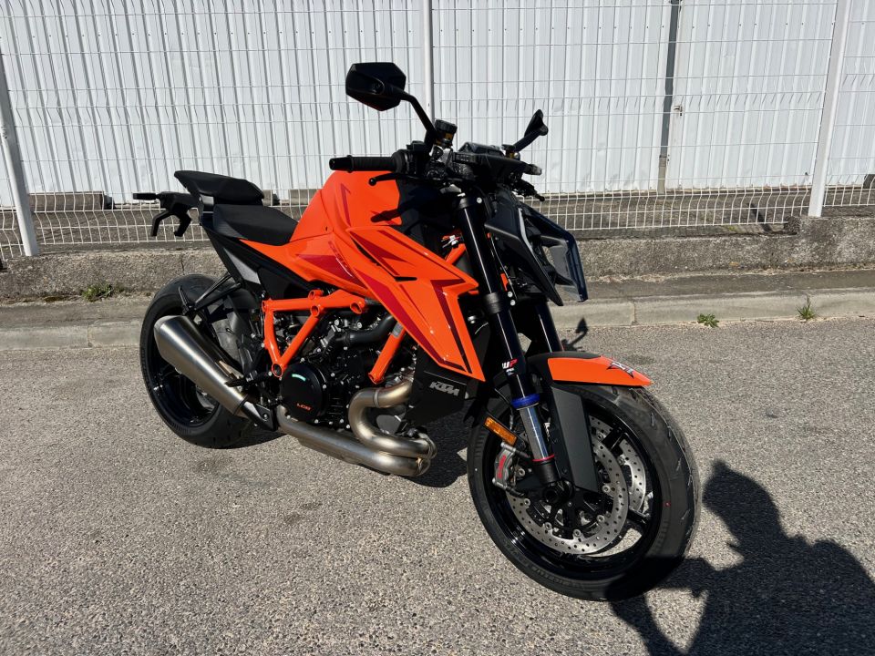 KTM 1390 SUPER DUKE R EVO 4