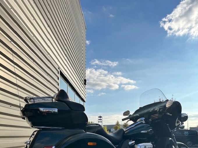 HARLEY-DAVIDSON TRIKE TRI GLIDE 1868 ULTRA 4