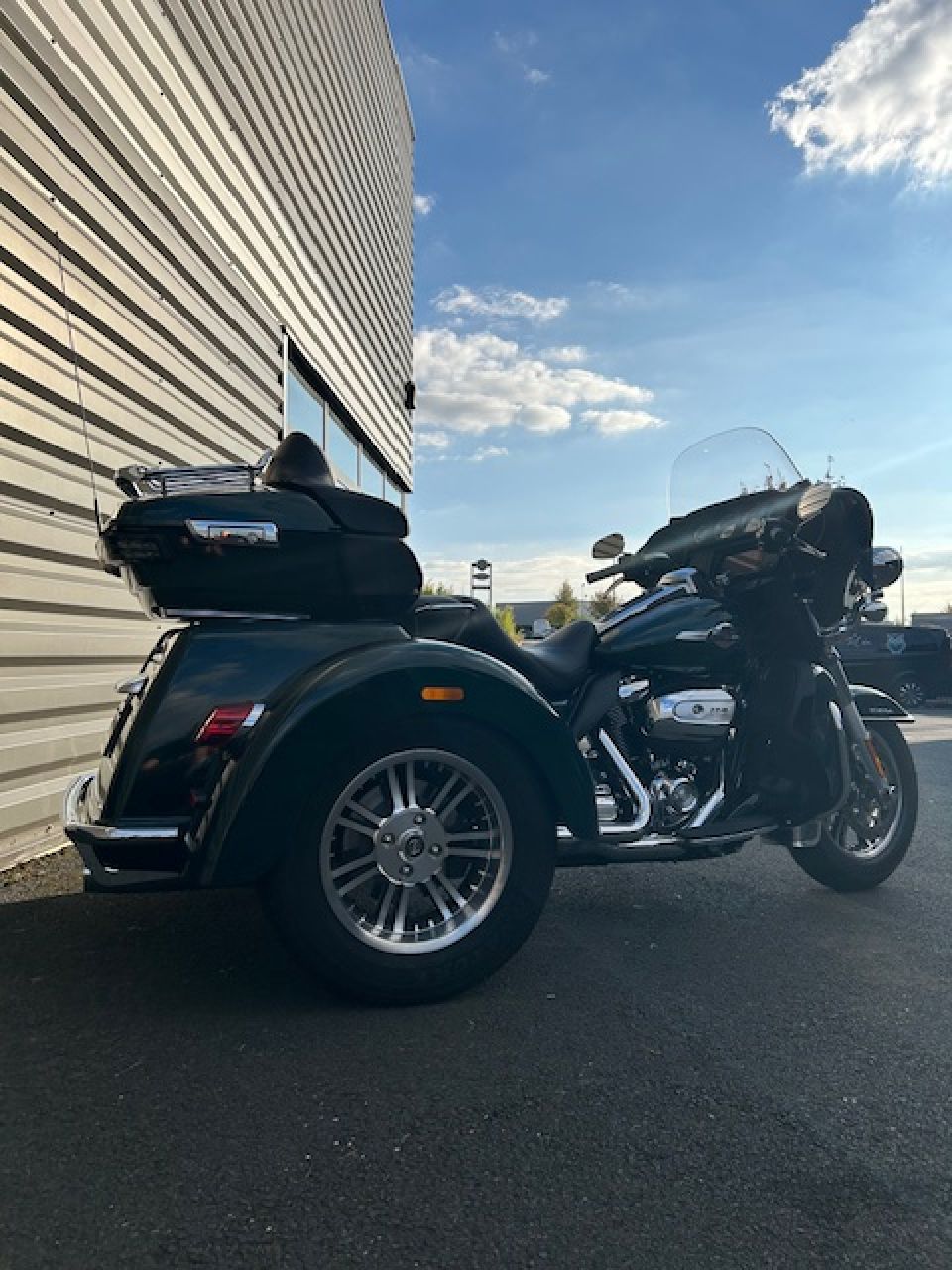 HARLEY-DAVIDSON TRIKE TRI GLIDE 1868 ULTRA 4