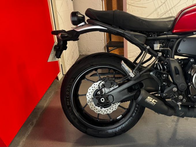 YAMAHA XSR 700 ABS 4