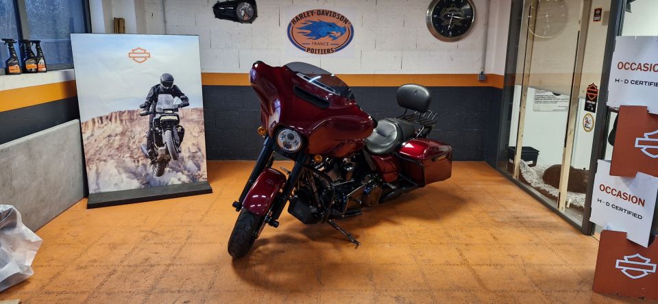 HARLEY-DAVIDSON TOURING STREET GLIDE 1868 SPECIAL 4