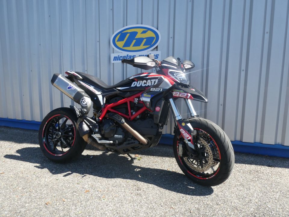DUCATI HYPERMOTARD 4